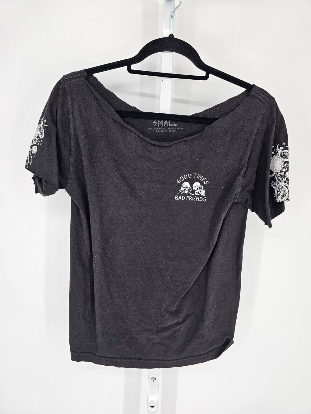 Sketchy Tank Womens Sz S Short Sleeve Shirt Skeletons Good Times Bad Friends